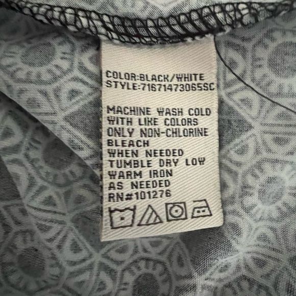 eci New York V-Neck Dress in Modern Black and White Print Tie Back Size Medium - Picture 8 of 9